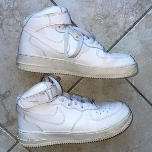 Nike Air Force 1s size 7 Youth UK 6